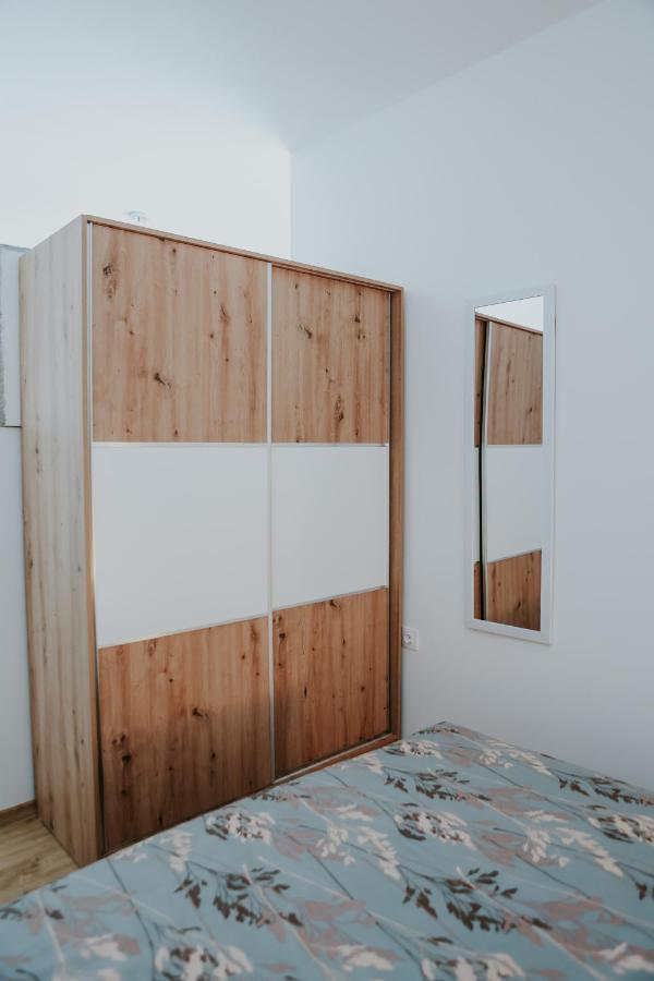 Apartman Nikola Gospić Zewnętrze zdjęcie