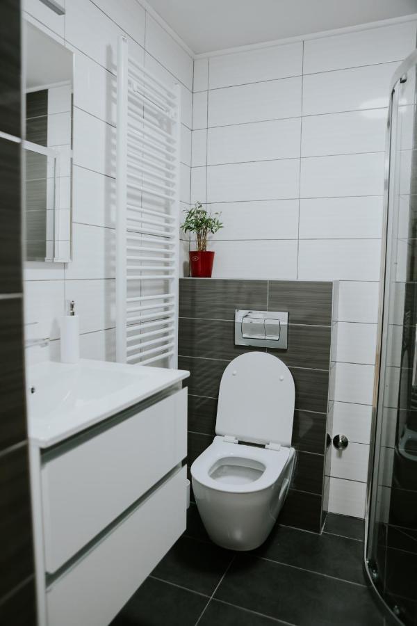 Apartman Nikola Gospić Zewnętrze zdjęcie