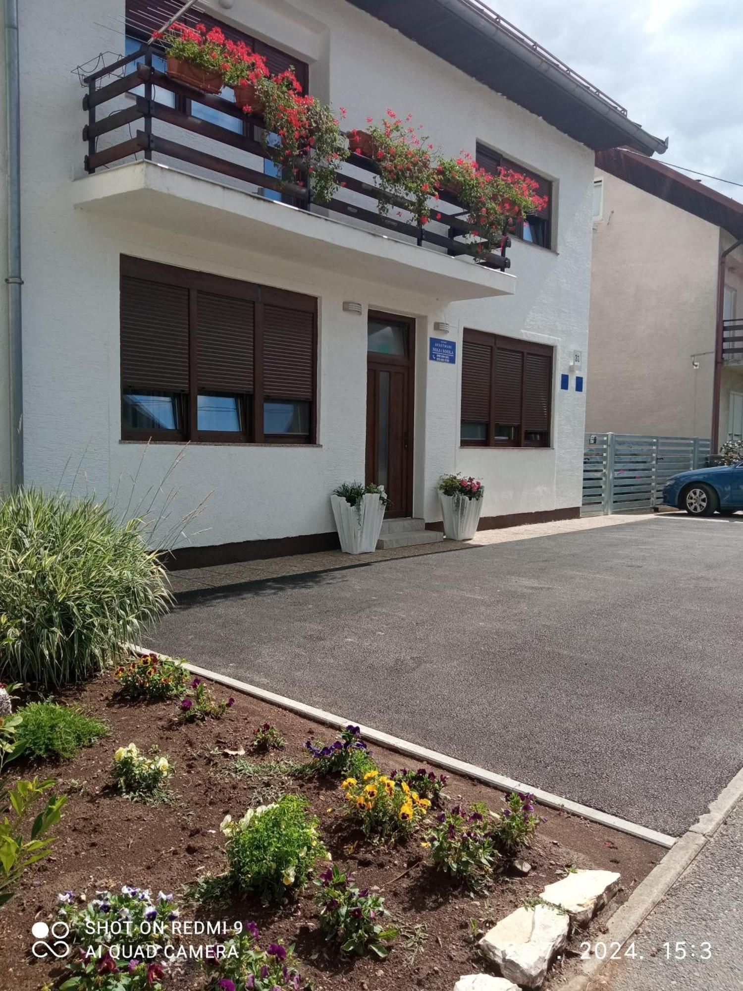 Apartman Nikola Gospić Zewnętrze zdjęcie